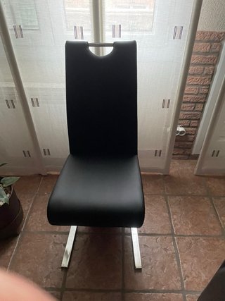 MAISONS DU MONDE.Pack 4 sillas CANTILEVER negras