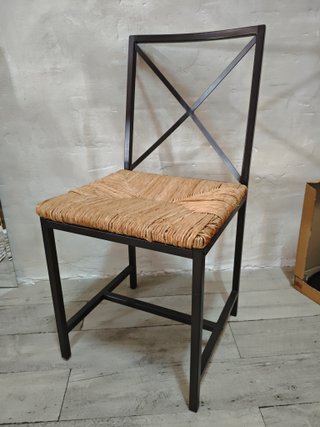Silla de metal y mimbre de 15 a 10, sin envío