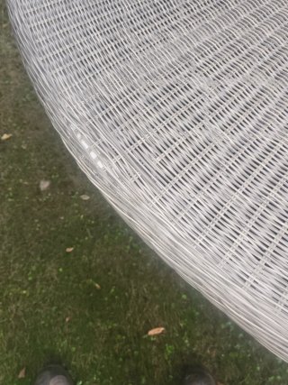 Mesa de jardín de ratán redonda