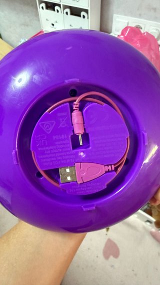 Muñeca mágica con luces y alas – como nueva