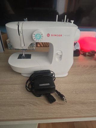 Máquina de coser Singer M1505