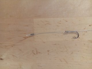 Aparejo de pesca de acero