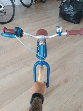 Bicicleta sin pedales 12 azul