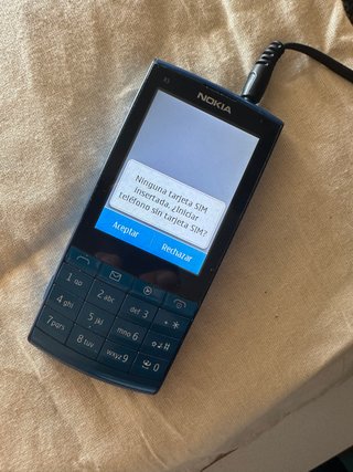 Teléfono Móvil Nokia X3 100