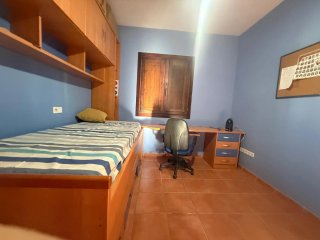 2 Dormitorios Completos. URGE VENTA
