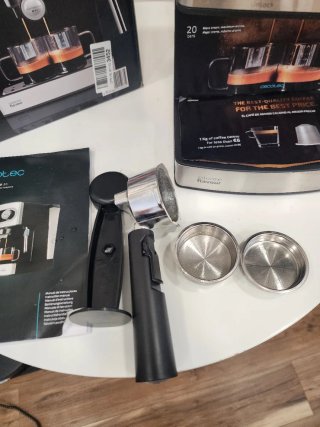 Cafetera Cecotec Power Espresso 20