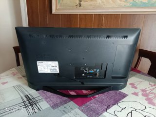 TV Philips 24 Negra