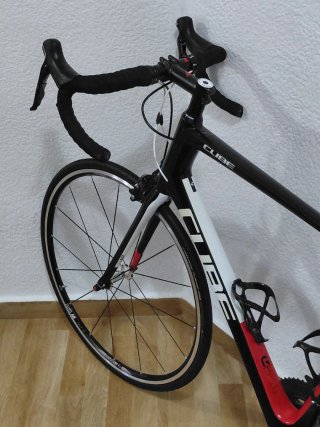 Bicicleta Cube Carbono Talla 58