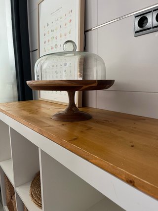 Estantería KALLAX IKEA con tablero madera incluido