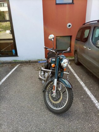 Royal Enfield Classic 350
