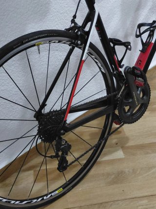 Bicicleta Triatlón Talla 56 Roja
