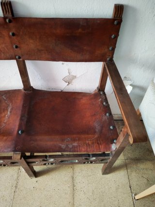 Banqueta triple castellana cuero