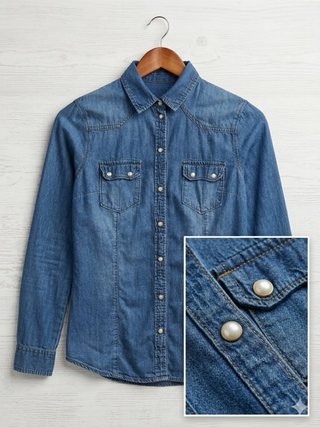 Chaqueta vaquera azul ligera