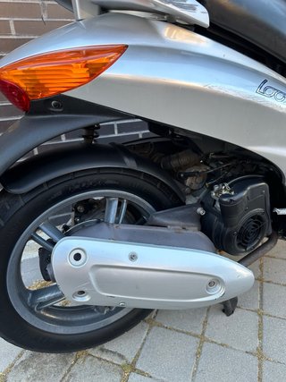 Piaggio 125cc Scooter - 2010 - 12.000 km