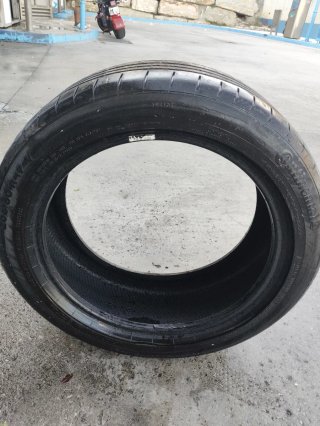Neumático Continental 205/50 R17 Sportcontac