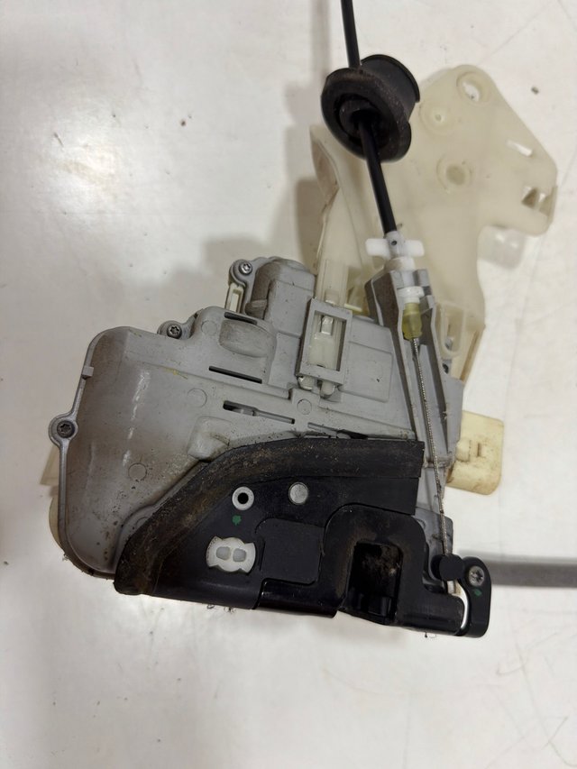 Cerradura Puerta Izquierda Porsche Cayenne 958