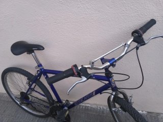 Bicicleta MTB 26".  Monty Scenic 408