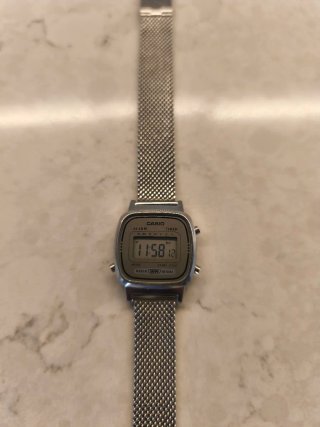 Reloj Casio LA670WE Mujer