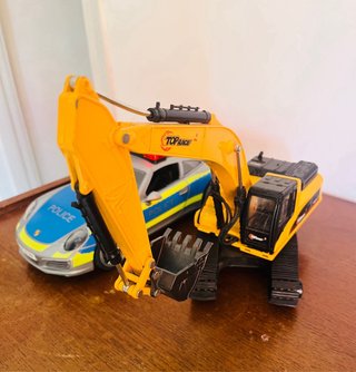 Coche Policía y Excavadora Juguete