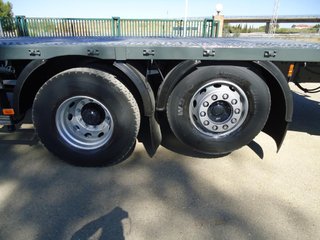 Volvo FM 12.380-CAMIONES PORTAMAQUINARIAS