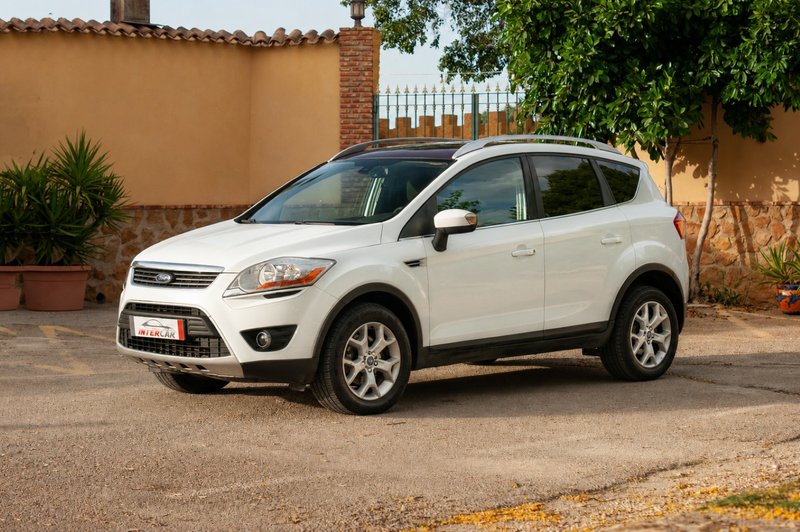 Ford Kuga 2.0 TDCi Trend 2WD 2009, foto 3