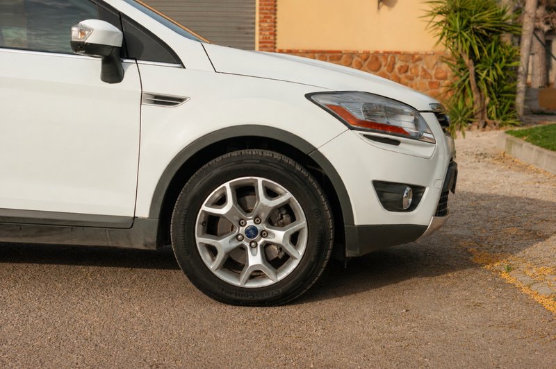 Ford Kuga 2.0 TDCi Trend 2WD 2009, foto 5