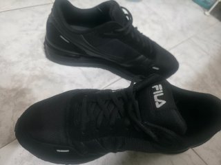 Tenis Fila Hombre Talla 43 Negros
