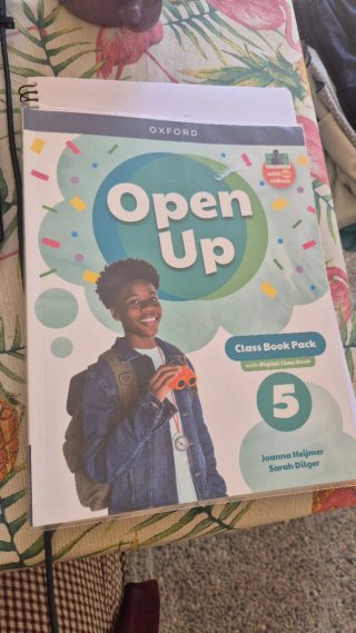 Open Up 5 Class Book (Spain)