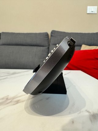 PS Vita OLED Nera con custodia