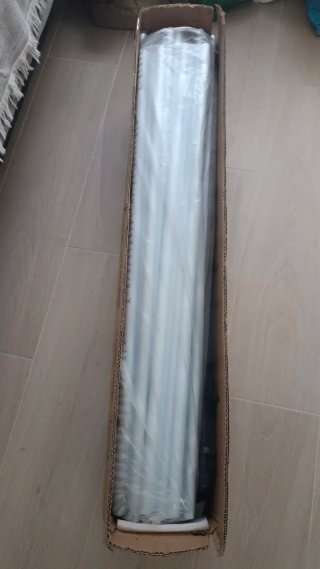 Carpa azul