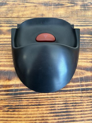 Cubrepantalla  central peugeot 206 con pulsador
