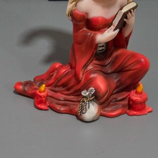 Figura Bruja Roja 16cm