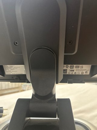 Monitor HP Compaq LA1951g 19 con cavi