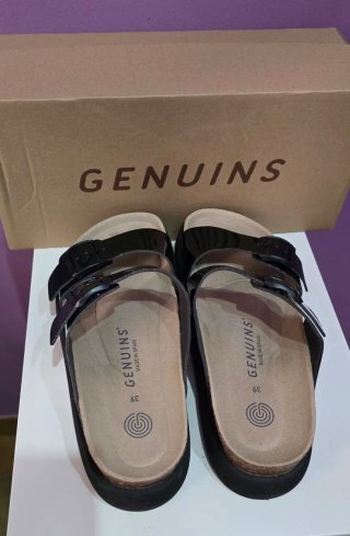 Sandalias Genuins Negras charol