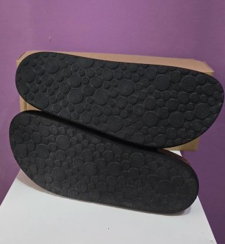 Sandalias Genuins Negras charol