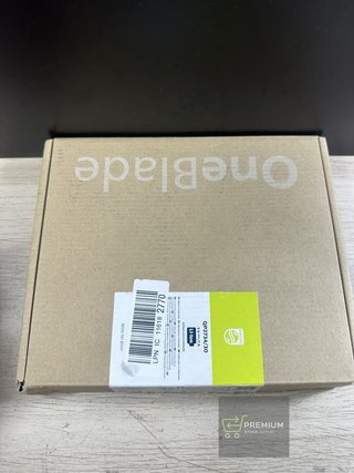 Philips OneBlade 360 - Maquinilla de Afeitar Híbrida
