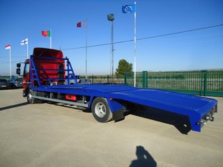 Volvo FL 280 - CAMION PORTACOCHES