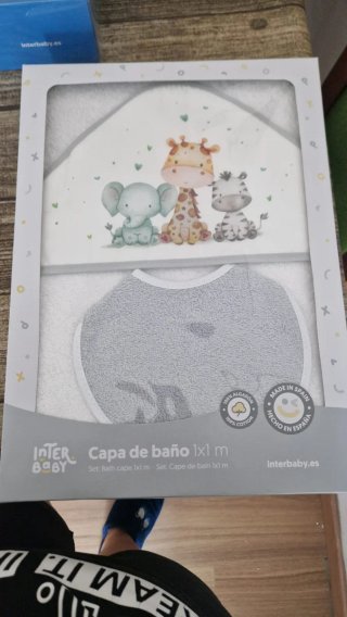Capa de baño y babero Interbaby animales