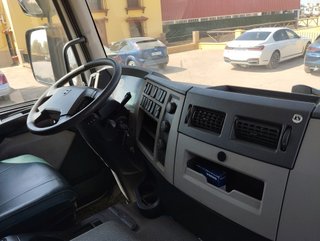Volvo FE 320 - CAMION PORTACOCHES