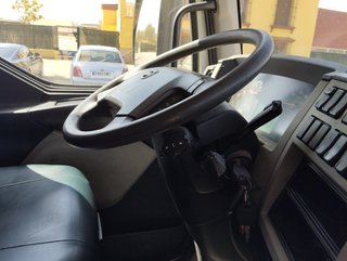Volvo FE 320 - CAMION PORTACOCHES