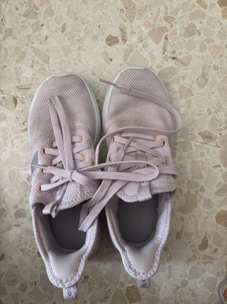 Deportivas Adidas Talla 35 Rosa y Plata