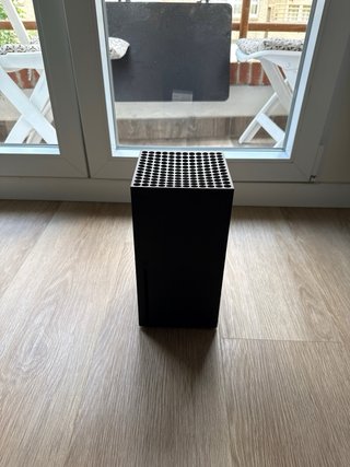Xbox Series X 1TB + 2 Mandos