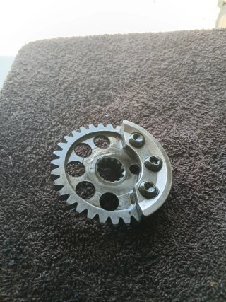 Piñón Bomba Agua Yamaha WR YZF