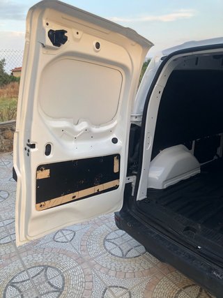Renault Kangoo E-tech 2022