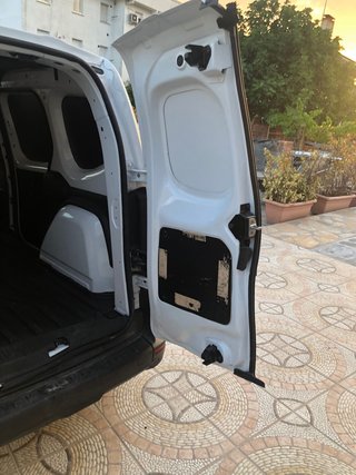 Renault Kangoo E-tech 2022