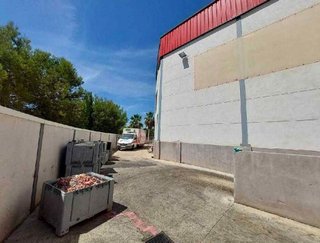 Nave industrial en venta en Renfe - Bulevar 1º y 2º Fase en Jaén