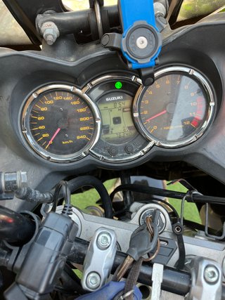 Suzuki DL1000 Vstrom - 2004