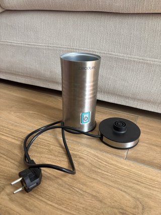 Espumador de leche Cecotec 500W