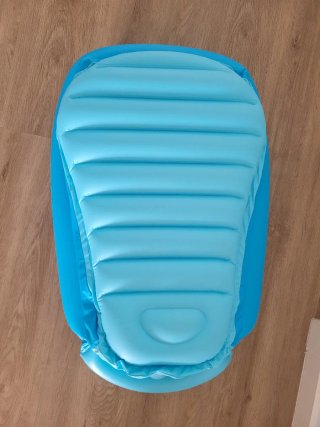 Bañera inflable para bebé azul