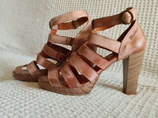Sandalias de piel T40 tacón plataforma